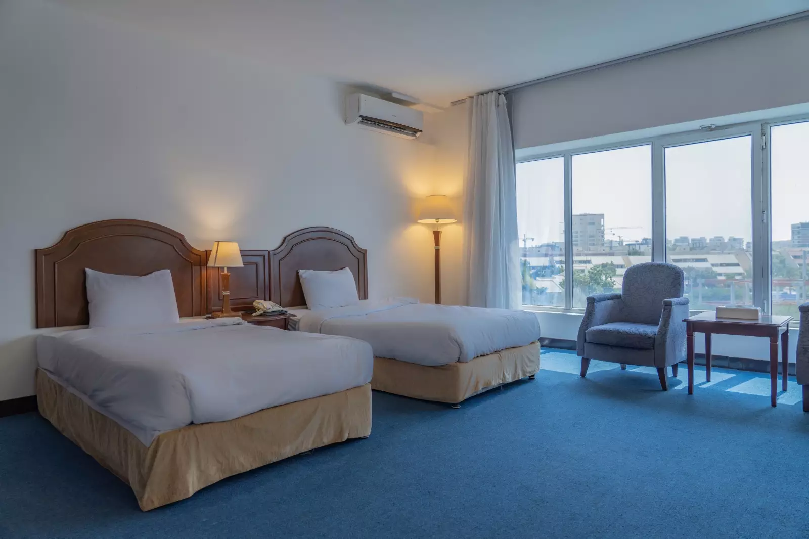 Alibaba https://cdn.alibaba.ir/ostorage/hotel-accommodation-images/68639a58ac13a7ed0d8555d1_تریپل دید جزیره (1).webp